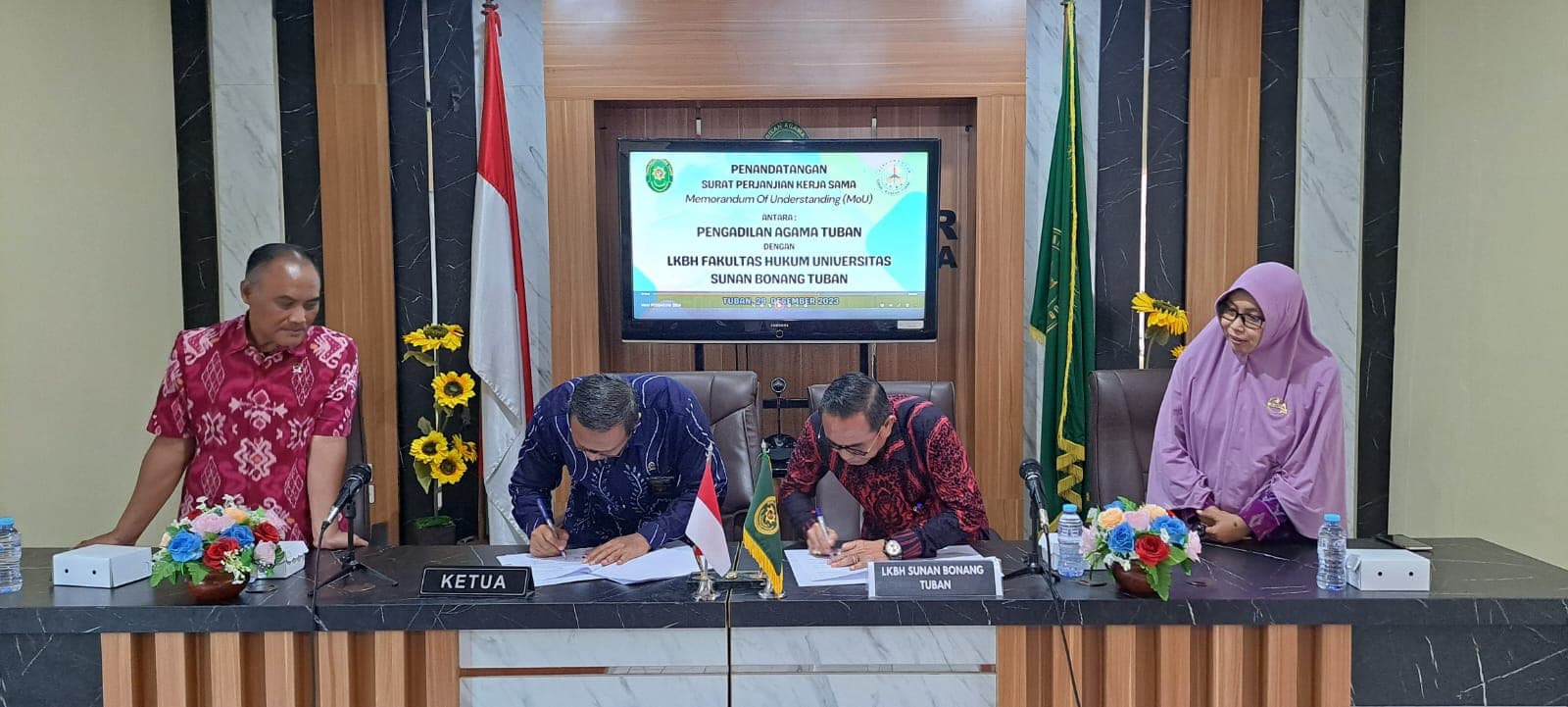 MoU Antara Pengadilan Agama Tuban dengan LKBH Sunan Bonang dalam Pemberian Layanan Posbakum