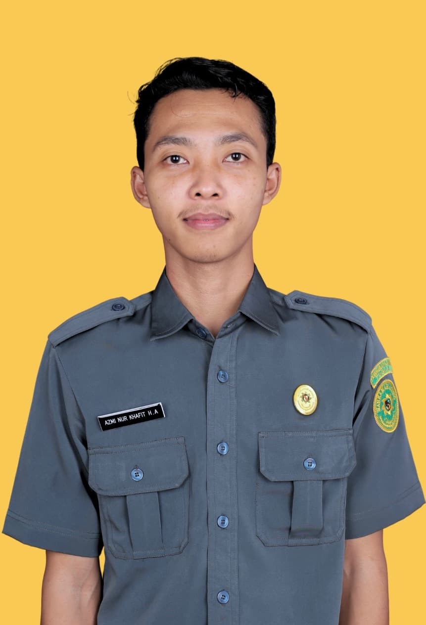 Azmi Nur Khafit Hakim Arif, A.Md.