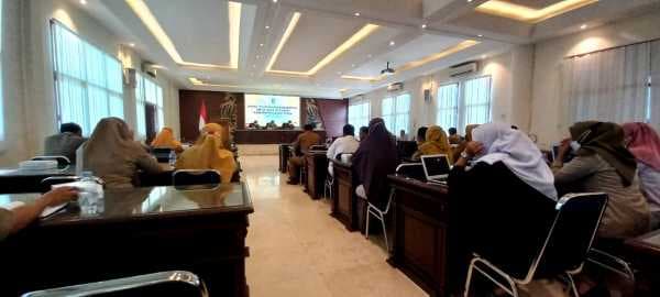 RAPAT KOORDINASI DAN BIMTEK INPUT DATA EVALUASI KABUPATEN LAYAK ANAK 2022 BERSAMA BUPATI DAN DINAS TERKAIT