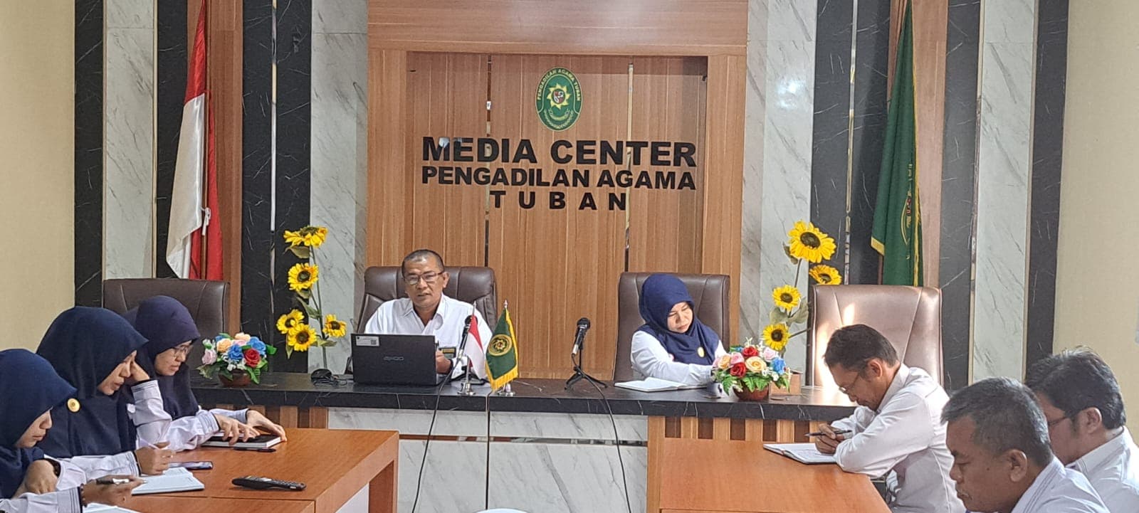 PA TUBAN LAKSANAKAN RAPAT MONEV TRIWULAN I BERSAMA SELURUH PEGAWAI