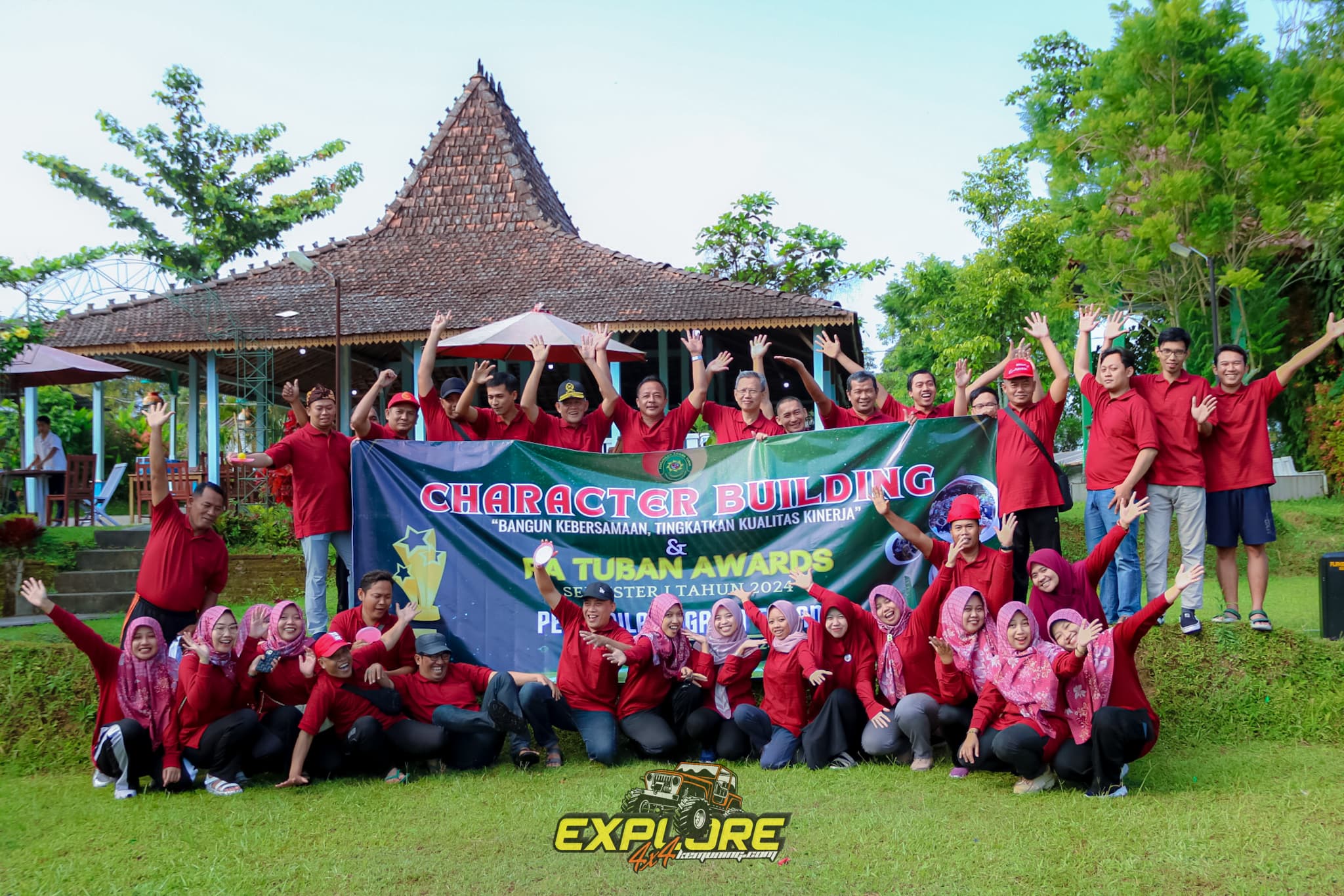 Pengadilan Agama Tuban Kembangkan Sumber Daya Manusia Melalui Kegiatan Outbond