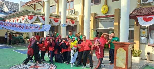 PA Tuban Awali Rangkaian HUT RI dan HUT MA Dengan Senam Bersama.