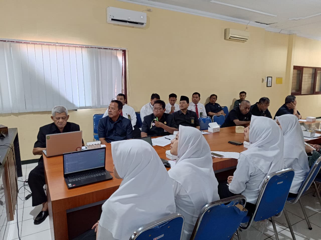 HAKIM PA TUBAN MENGIKUTI DDTK TERKAIT PENERAPAN APLIKASI E-BINWAS